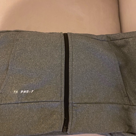 Boys Michael Jordan Jacket size 8-10 (Cart B—127) - Picture 3 of 3